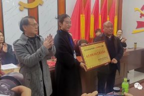 春天來了，百花齊放，百鳥爭鳴，文藝盛會在寺外桃源